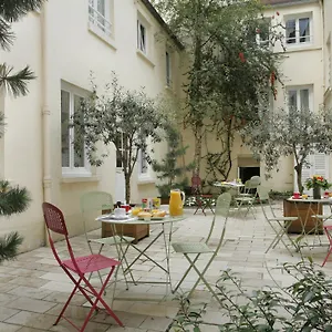 *** Hotel The Originals City, Lecourbe, Tour Eiffel Francie